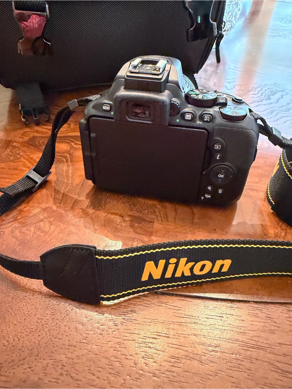 Nikon D5600 - Picture 5 of 14